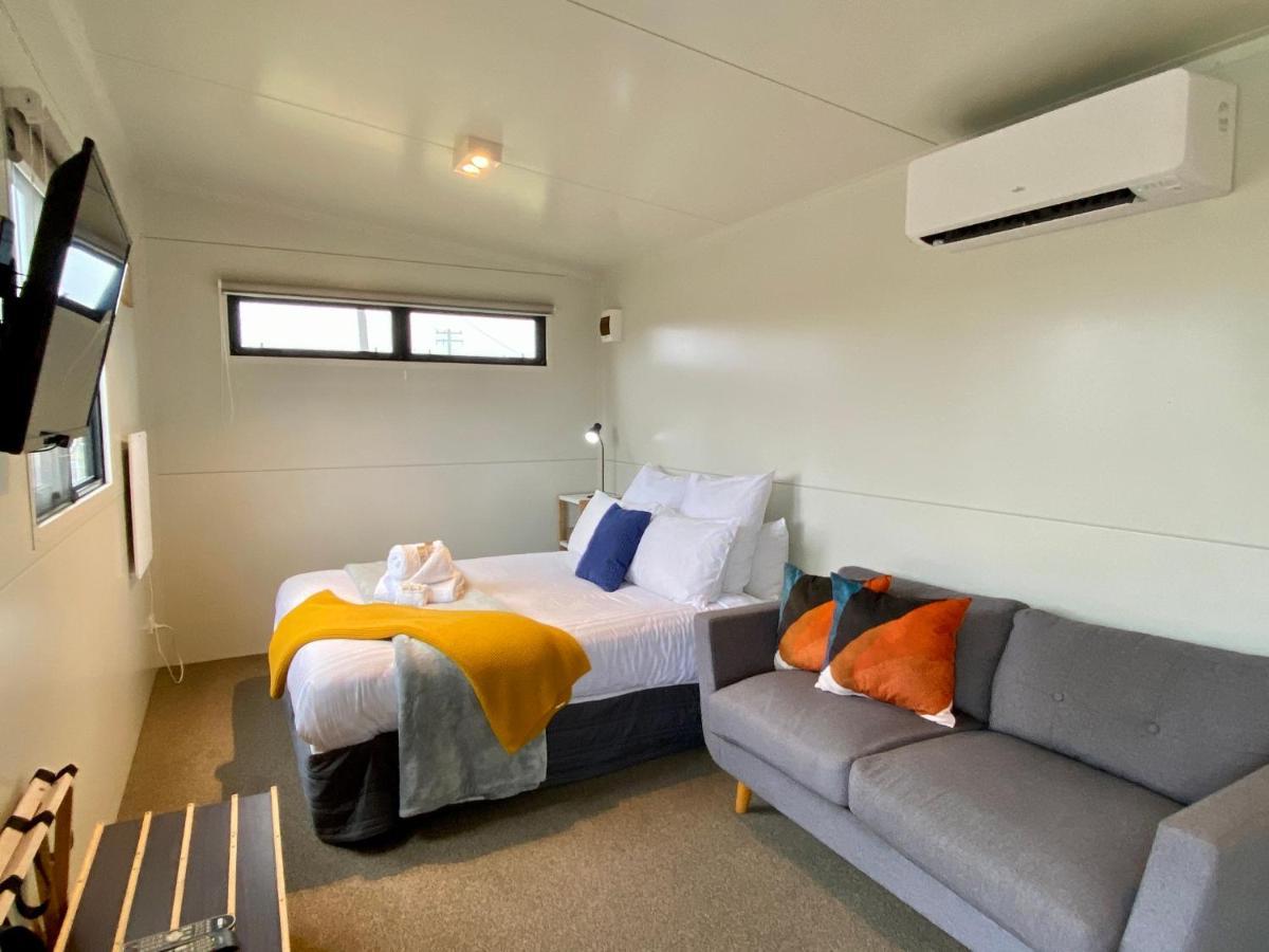 Stunted Totara, Unit 3 Villa Туизъл Екстериор снимка